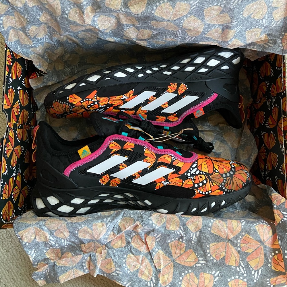Adidas Día De Los Muertos shoes, brand new still in box